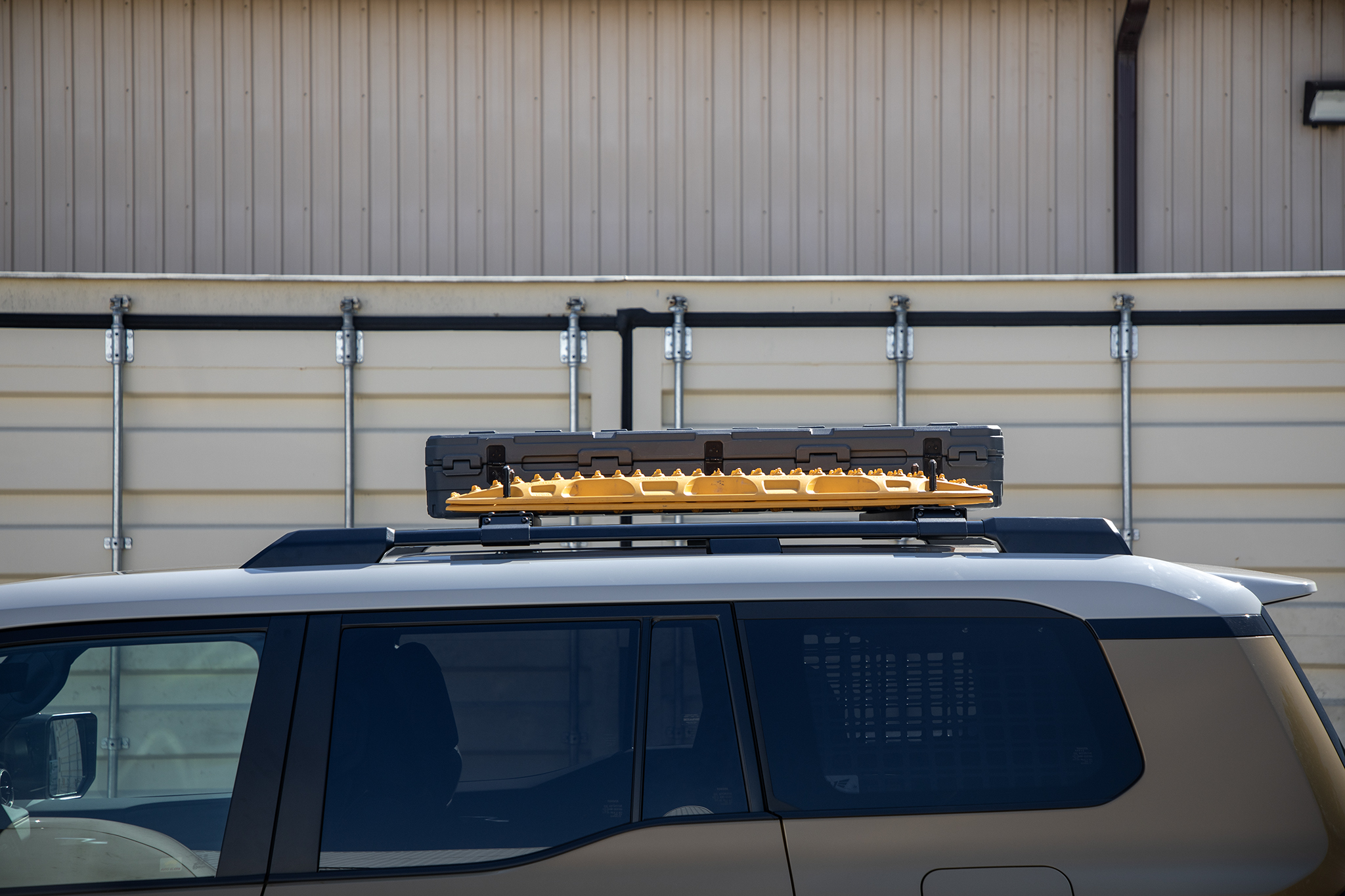 Land Cruiser Roof Rack Crossbar | 250 (24+)