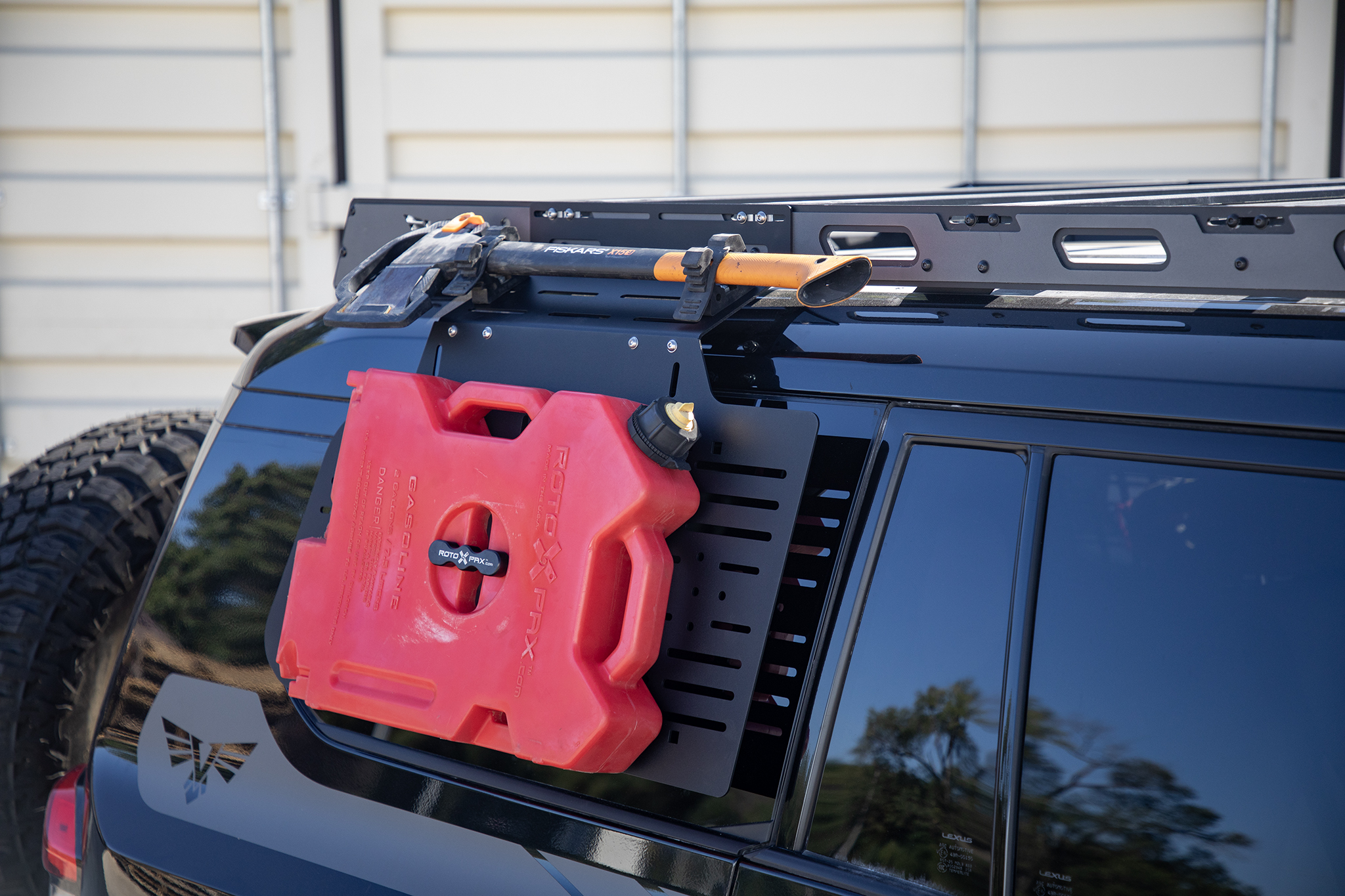 GX Roof Rack Side Accessory Panel | 550 (24+)